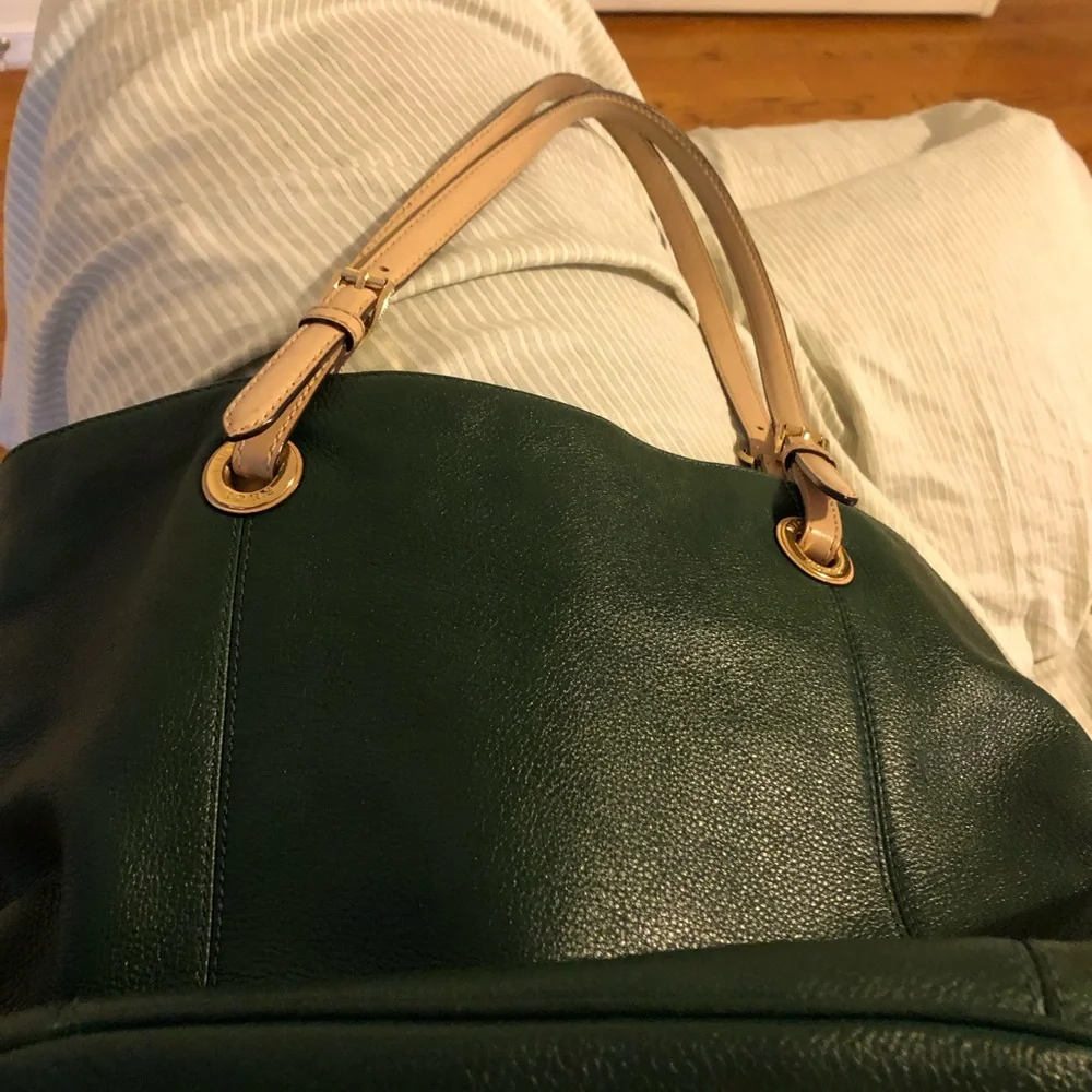 Michael Kors medium Tote dark green with light tan handles. Pre owned. - Picture 3 of 12